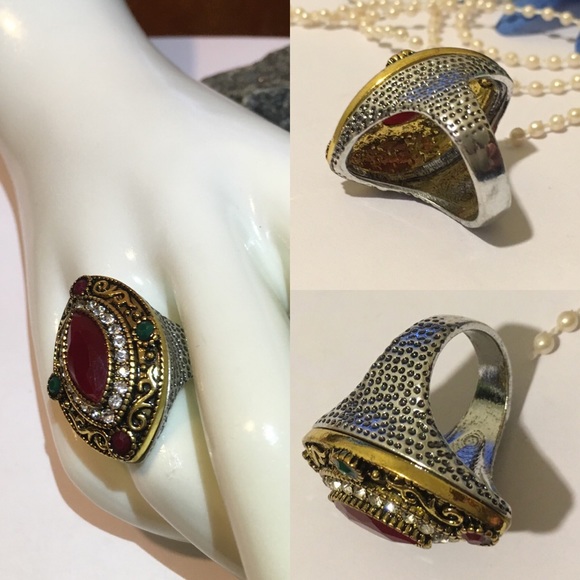 Marquise Cut Dyed Ruby & Emerald Handmade Turkish Brass Halo Ring - Picture 3 of 4